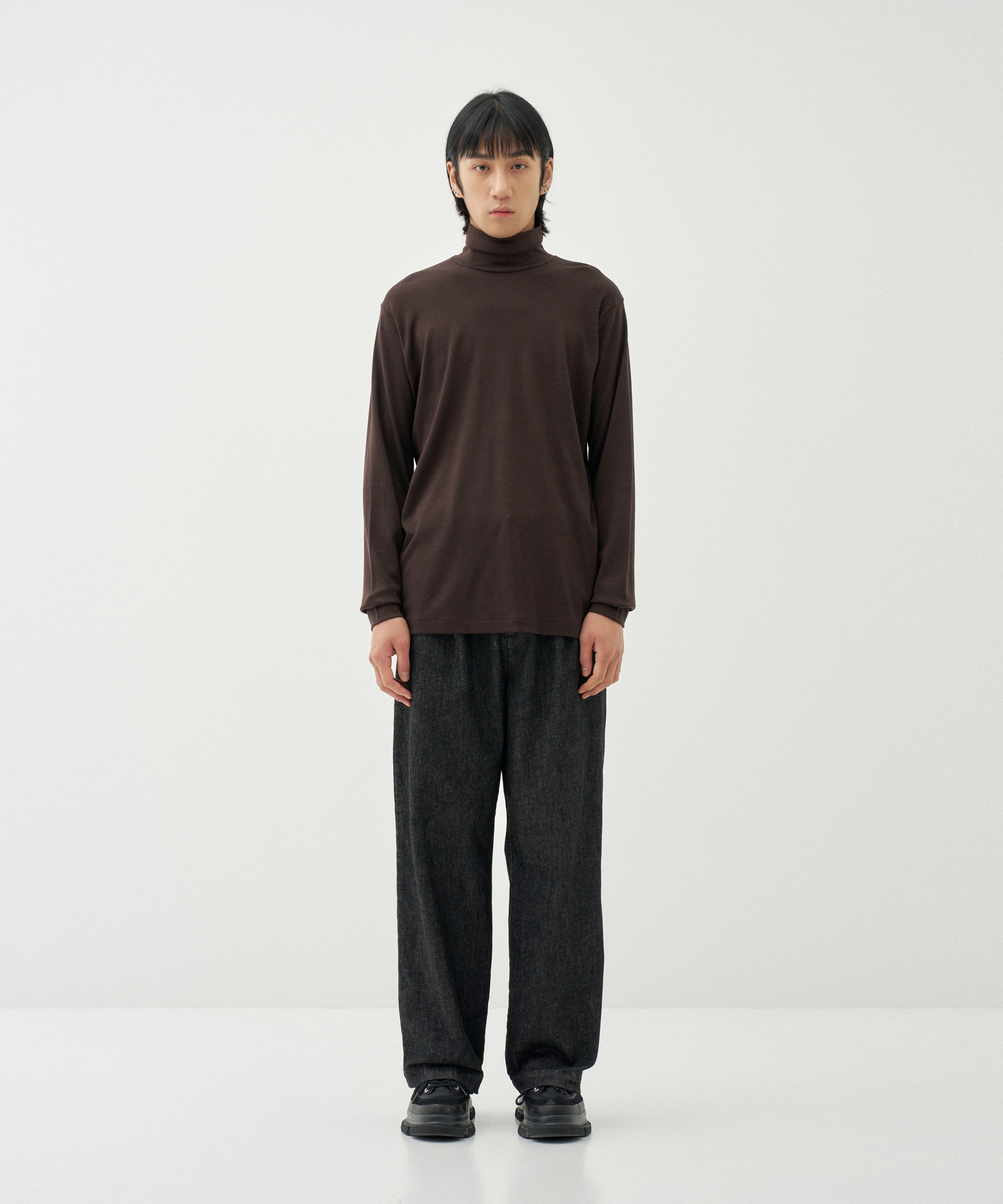 Turtle Neck Pullover (Brown)